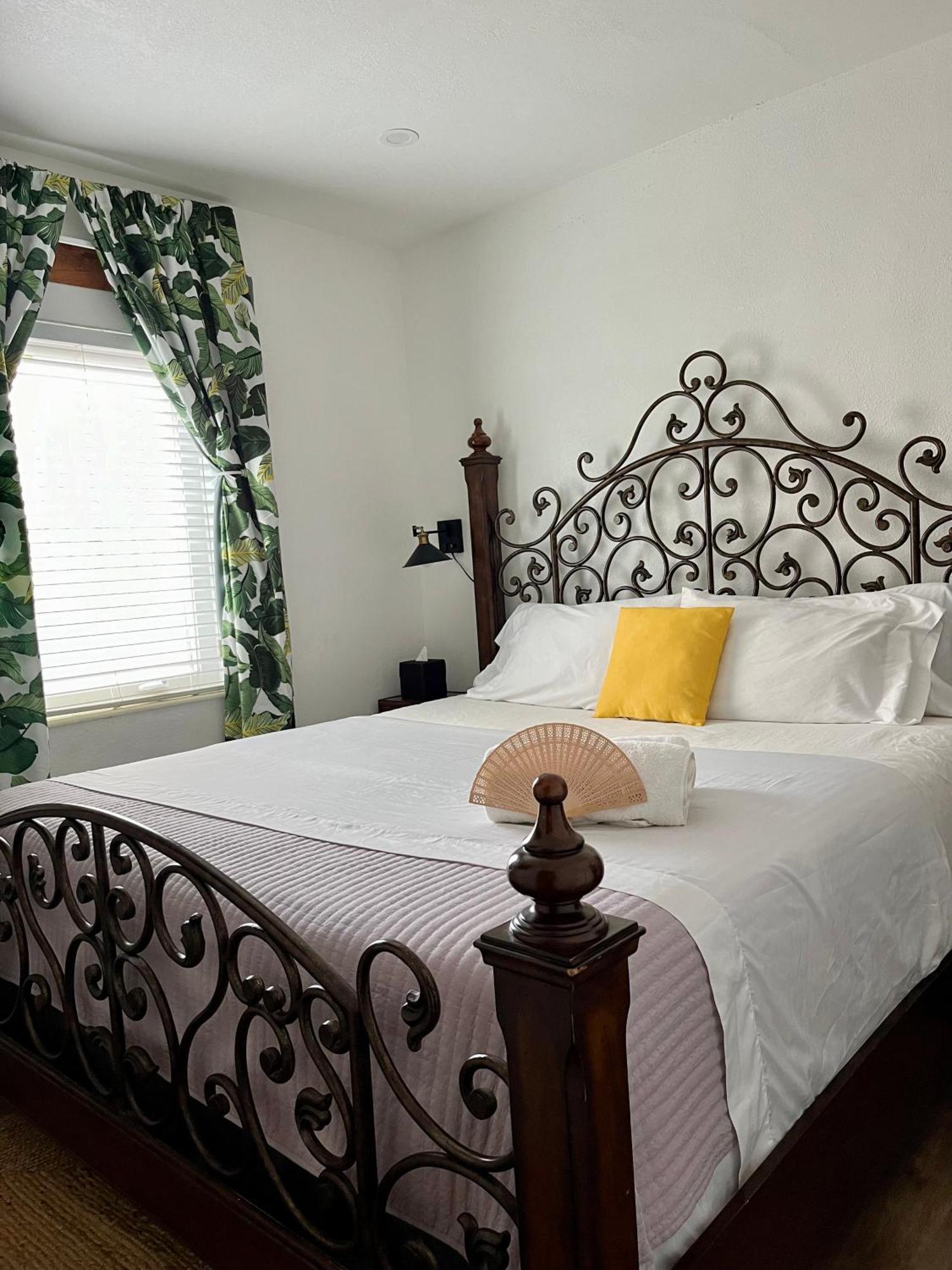 Stunning Little Havana Suites Close To Airport, Calle Ocho, Brickell, Wynwood And The Beaches - Free Parking 迈阿密 外观 照片