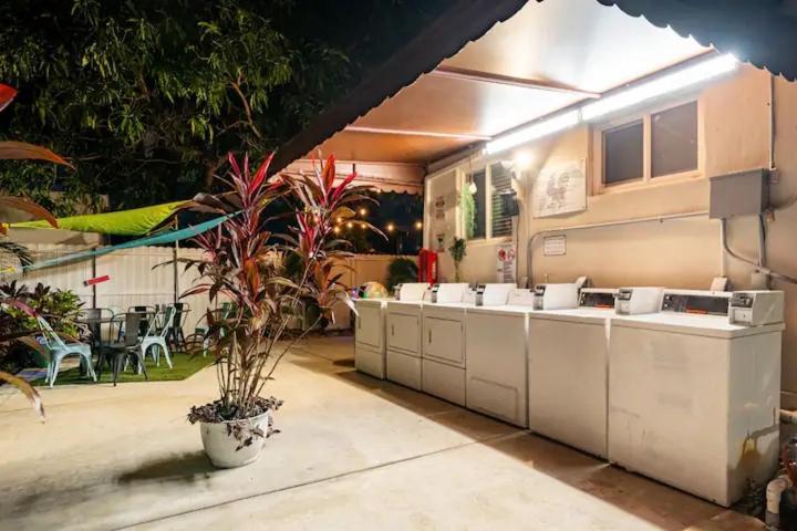 Stunning Little Havana Suites Close To Airport, Calle Ocho, Brickell, Wynwood And The Beaches - Free Parking 迈阿密 外观 照片
